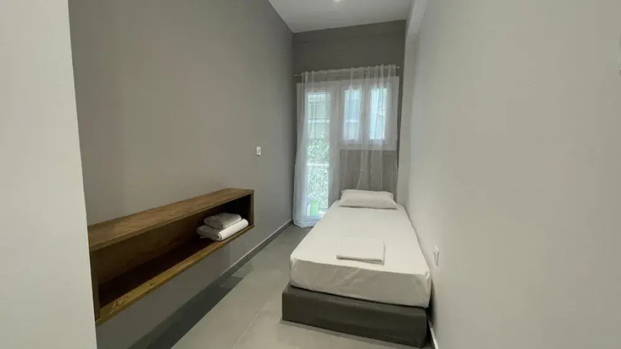 Eunoia Apartment - At062