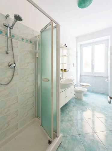 3 Bedrooms Apartment with balcony