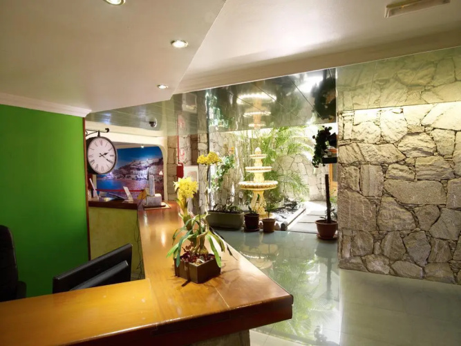 Sunsuites Lufesa