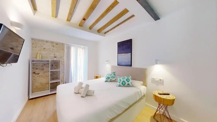 Premium Penthouse room with city view