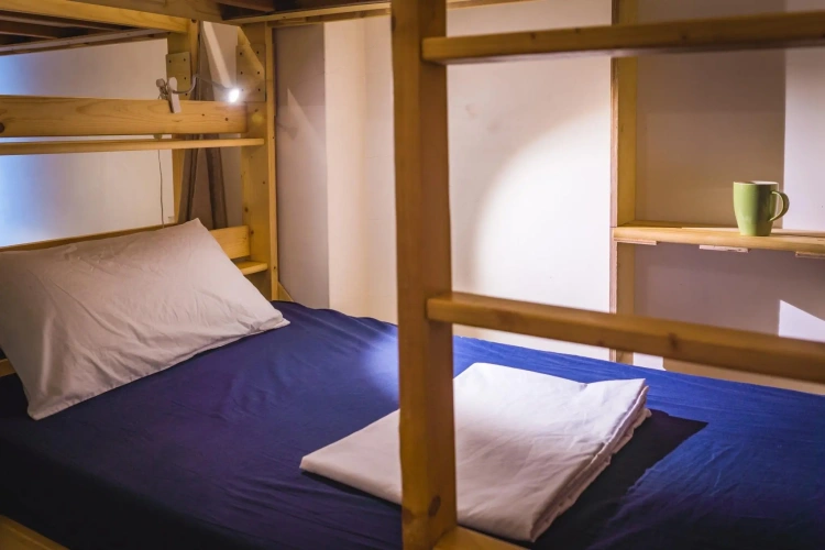 Bed in Dorm with balcony