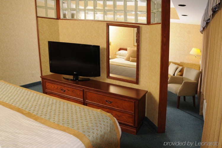 Best Western Voyageur Place Hotel photo 9