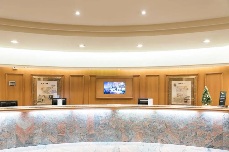 Hotel Pullman Madrid Airport & Feria
