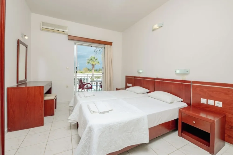 Economy Twin room