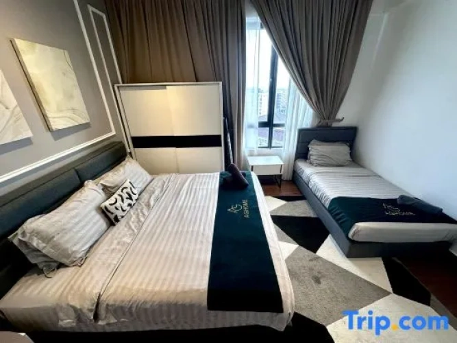 2 Bedrooms Double Apartment with view