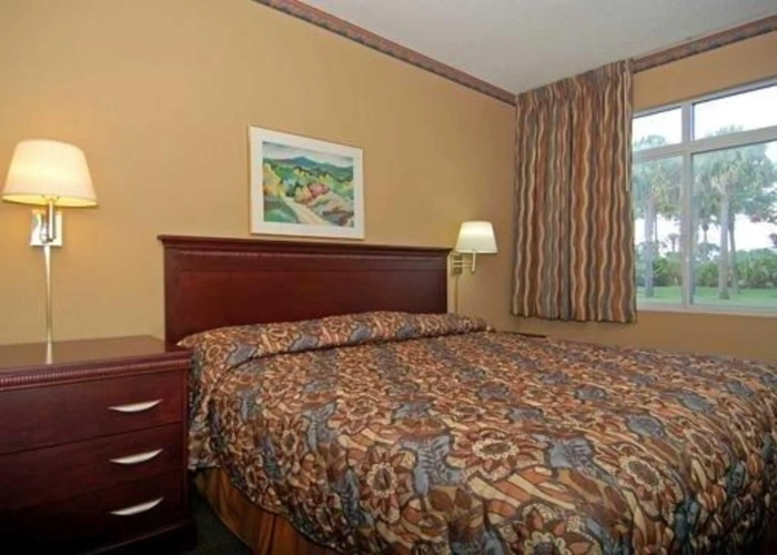 1 Bedroom Suite