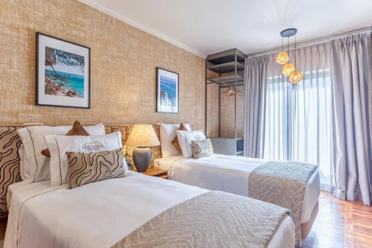 Standard Triple room with balcony