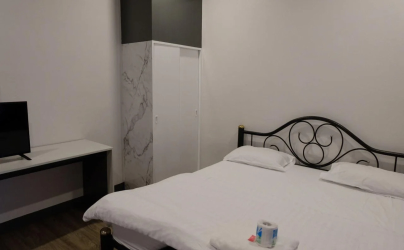 Ai Aroon Apartment