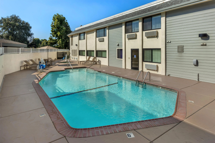Best Western Town & Country Lodge photo 19