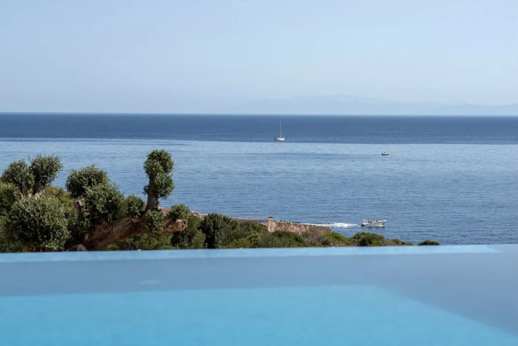 Suite with balcony and with sea view