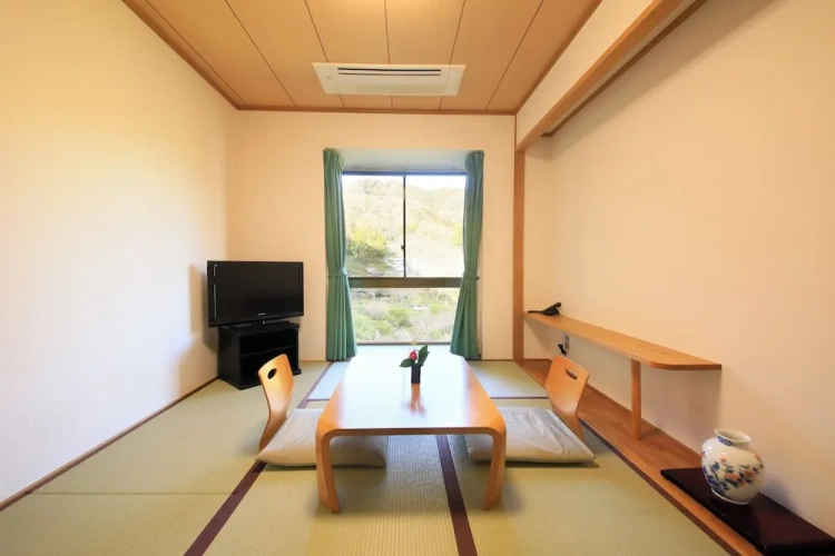 Standard room with garden view