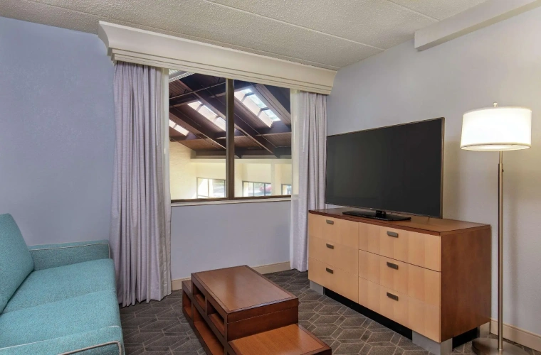 Quadruple Junior Suite