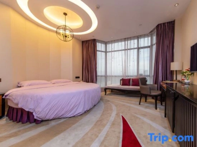 Standard Double Suite