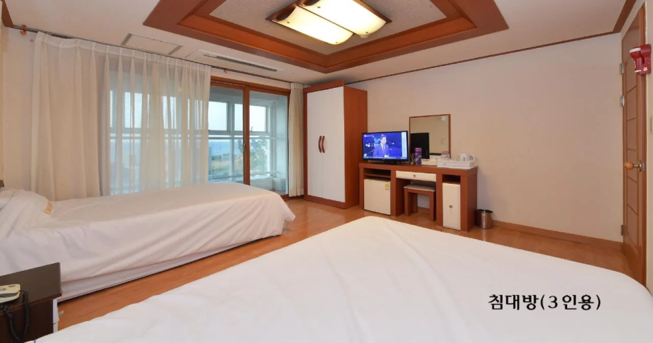 Aewol Stay Hotel