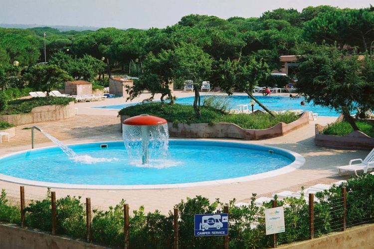 Camping Village Li Nibari