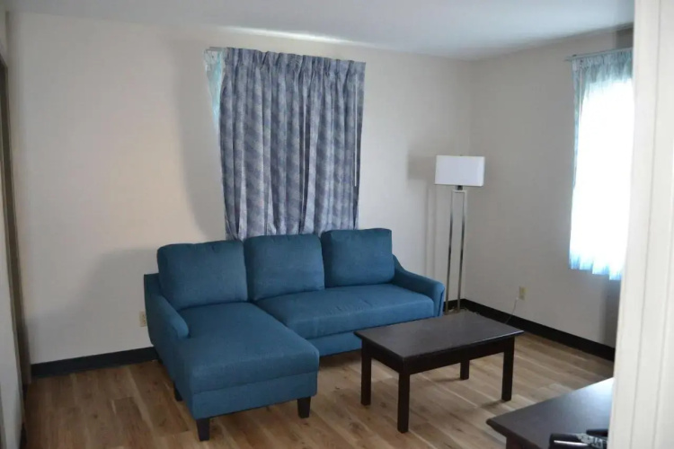 Best Western Coach House Inn