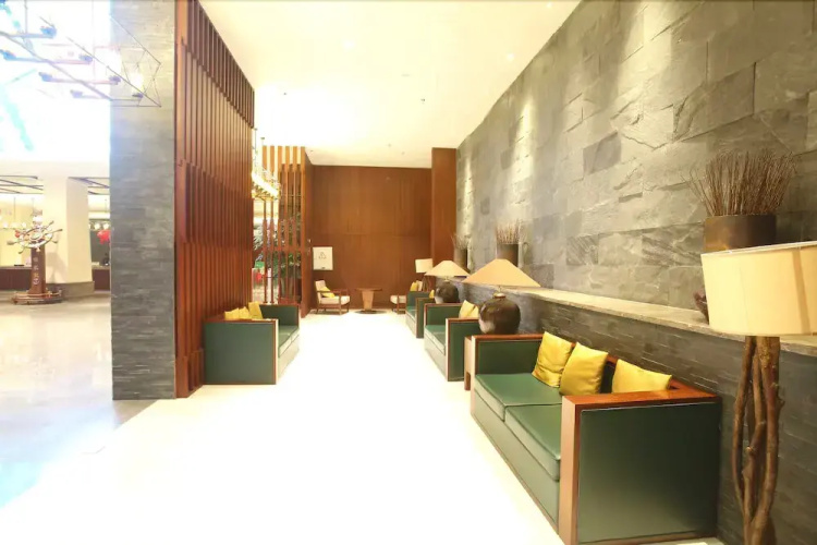Yabuli Forest Hot Spring Hotel
