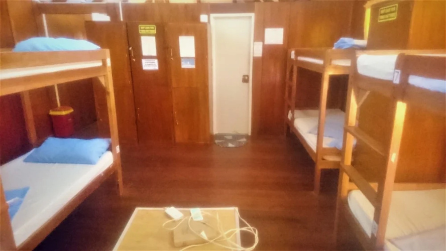 Sheebang Hostel - Adults Only