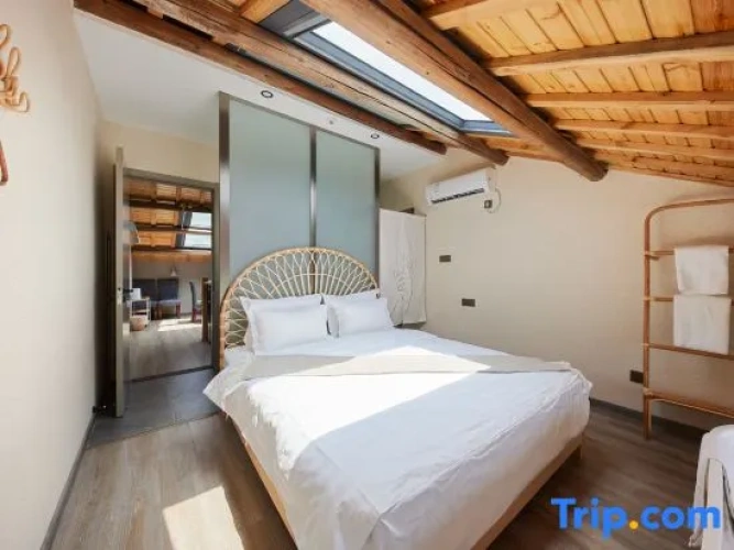 2 Bedrooms Suite
