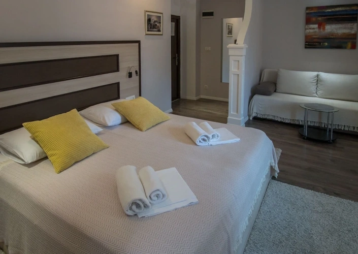 Comfort room