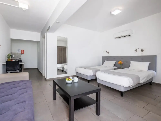 Rio Gardens - Unique Studio w Shared Pool