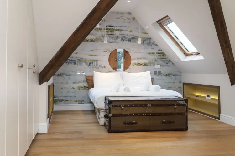Hampstead Enjoy the Exclusive Atmosphere