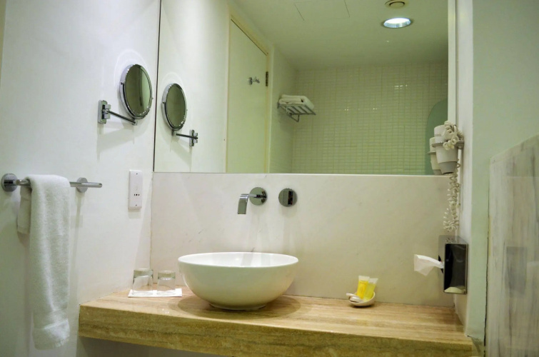 Sun Hall Hotel photo 12