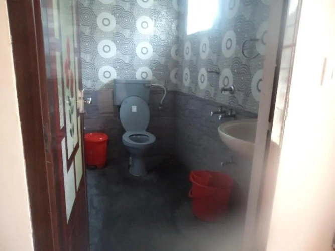 Economy Triple room