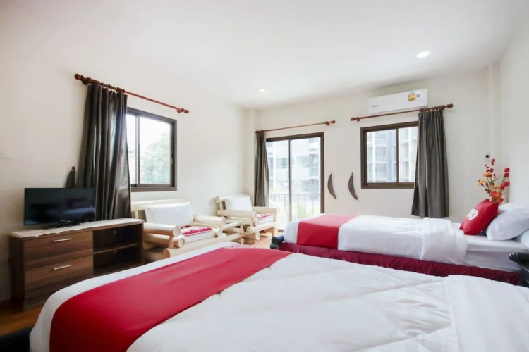 OYO 888 Apinya's Place Karon