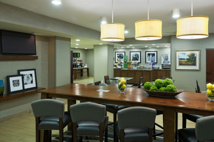 Hampton Inn Charlotte-University Place photo 25