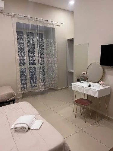 International Hotels