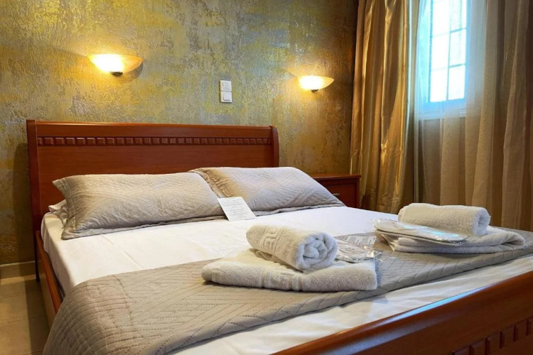 Apollonion Palace Hotel