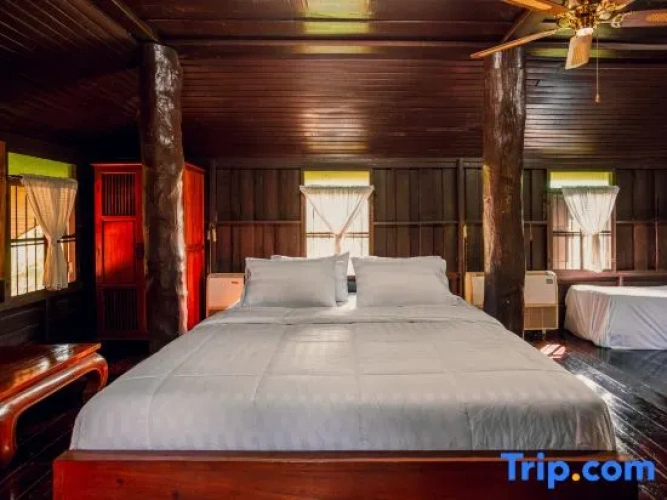 3 Bedrooms Villa
