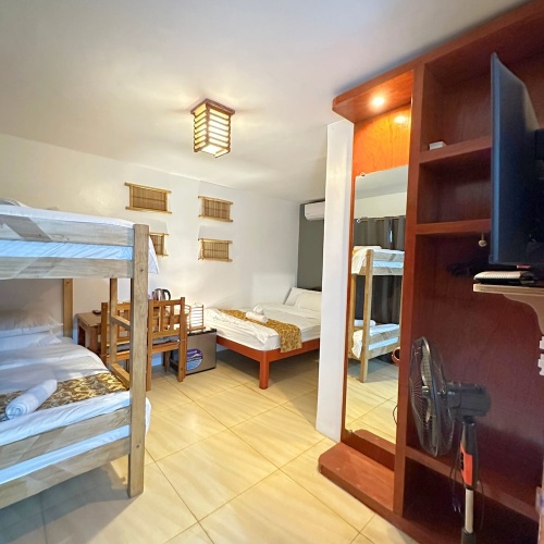 Standard Quadruple room