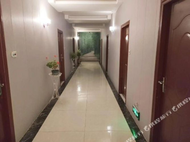 Xinchen Holiday Hostel