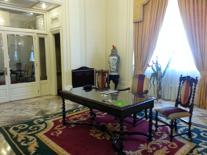 Hotel Carlton