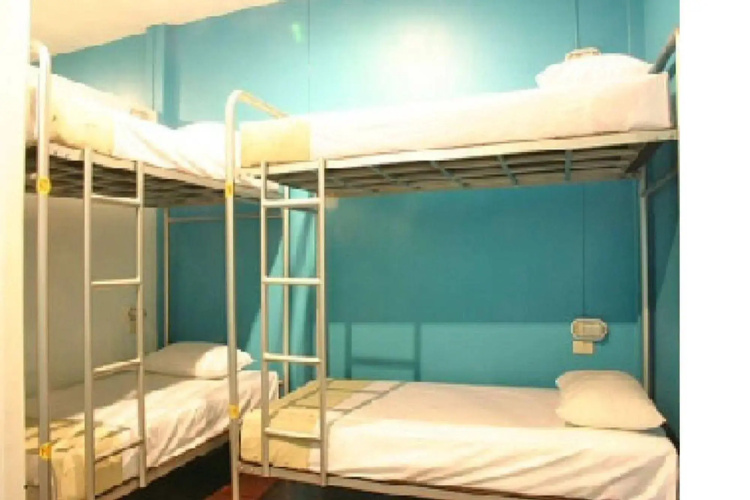 OYO 1054 Phuket Backpacker Hostel