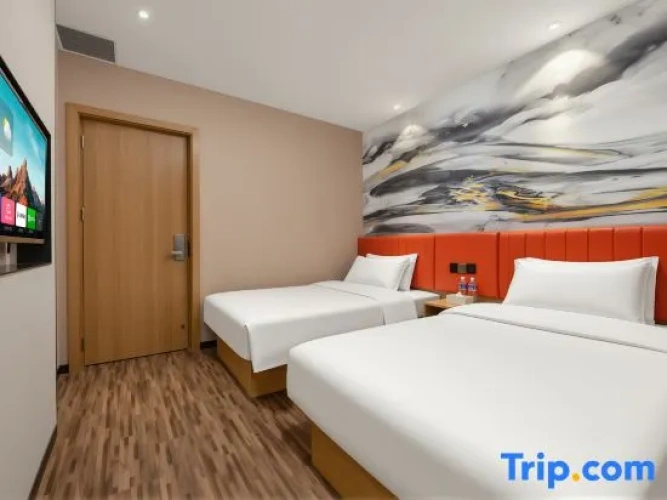 Premium Twin room