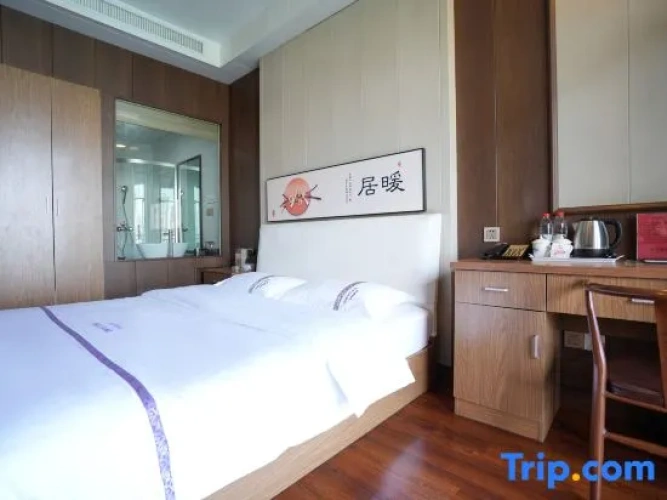 Standard Double room with river view