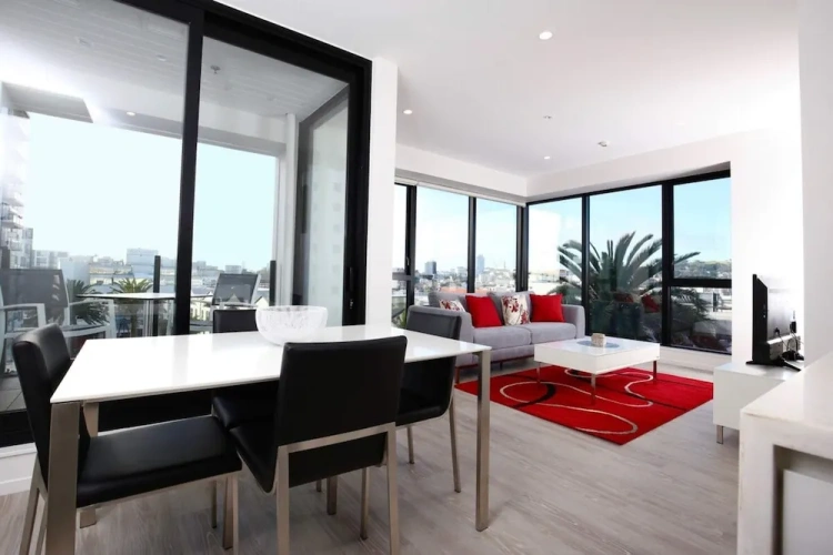 2 Bedrooms Apartment with balcony
