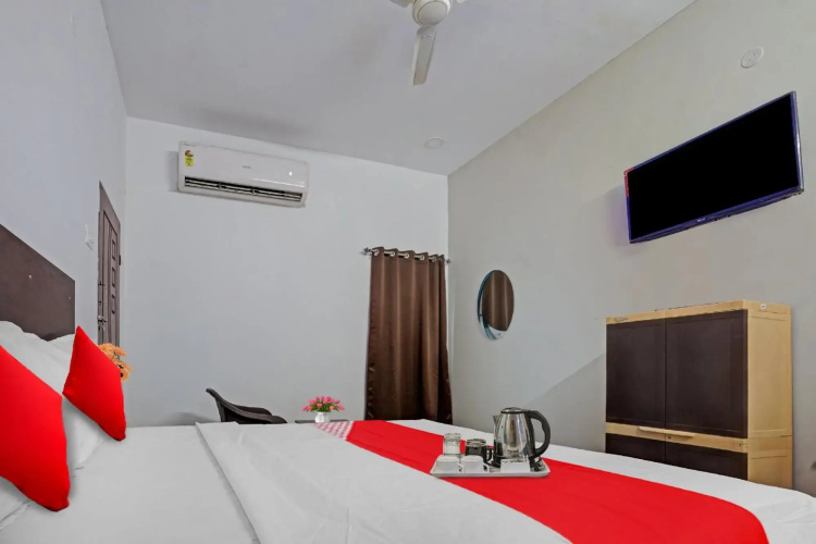 Sai Krishna Residency by Oyo