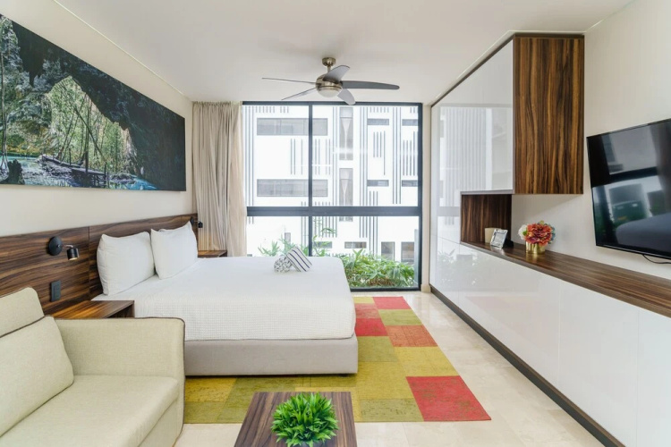 New Chic Studio Space with Jungle Roof Pool & Lounge