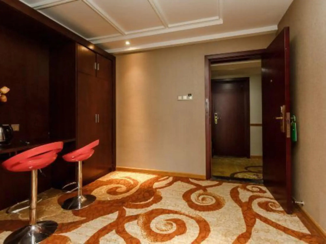 jincheng Hotel