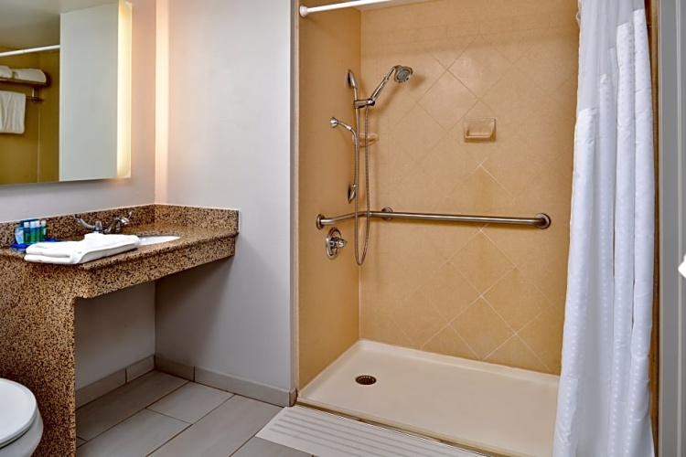 1 Bedroom Double Suite