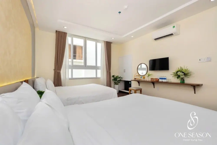 1 Bedroom Grand Quadruple room with city view