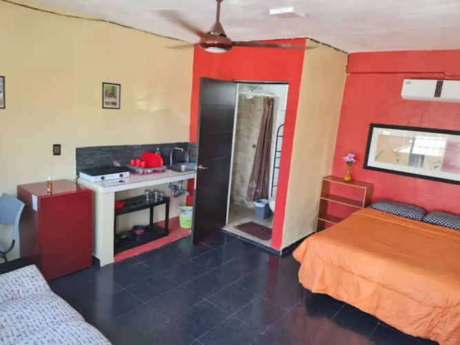 Independent Apartment Wifi AC, Stove, Fridge, TV