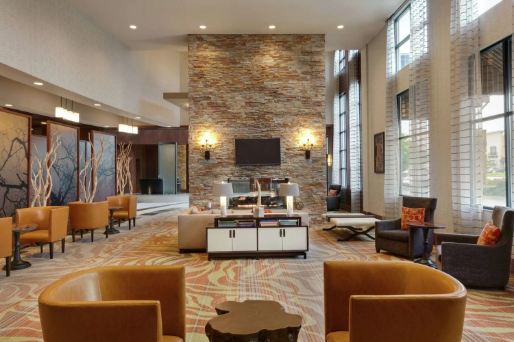 Embassy Suites Chattanooga / Hamilton Place
