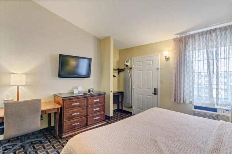 Savannah Garden Hotel