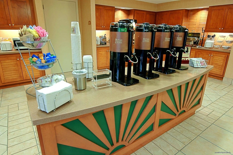 Best Western Plus Kendall Hotel & Suites photo 34