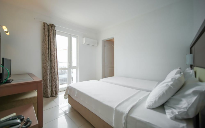 Zuzuu Beach Hotel